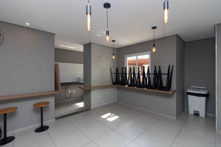 Apartamento para alugar com 42m², 2 quartos e 1 vagaÁrea comum - Salão de festas