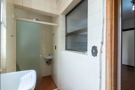 Apartamento à venda com 77m², 3 quartos e 1 vagaÁrea de Serviço