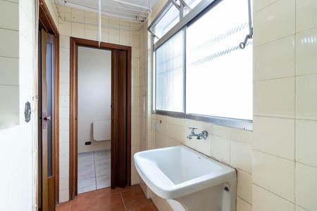 Apartamento à venda com 77m², 3 quartos e 1 vagaÁrea de Serviço