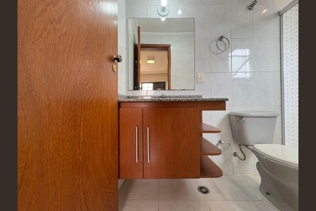Apartamento à venda com 96m², 3 quartos e 2 vagasBanheiro da Suíte 2