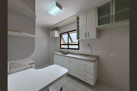 Apartamento à venda com 96m², 3 quartos e 2 vagasCozinha