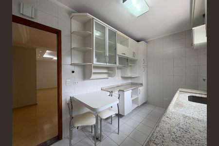 Apartamento à venda com 96m², 3 quartos e 2 vagasCozinha