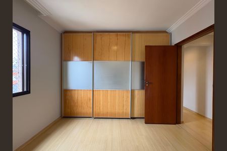 Apartamento à venda com 96m², 3 quartos e 2 vagasSuíte 2