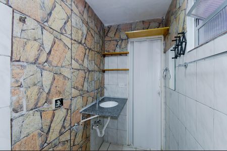 Casa para alugar com 55m², 1 quarto e sem vagaBanheiro