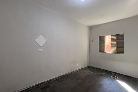 Quarto de casa para alugar com 1 quarto, 55m² em Jardim Palmira, Guarulhos