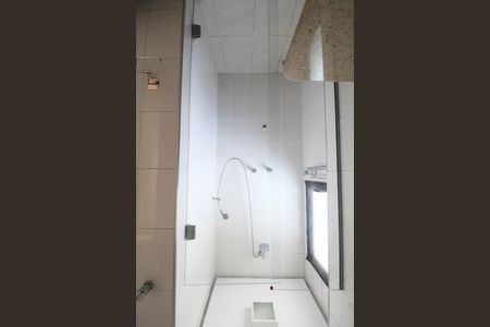 Apartamento para alugar com 110m², 3 quartos e 2 vagasBanheiro Social