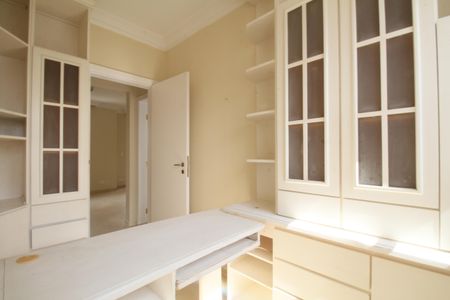 Apartamento para alugar com 110m², 3 quartos e 2 vagasCorredor