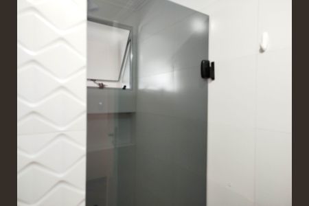 Apartamento à venda com 70m², 3 quartos e 2 vagasBanheiro 2