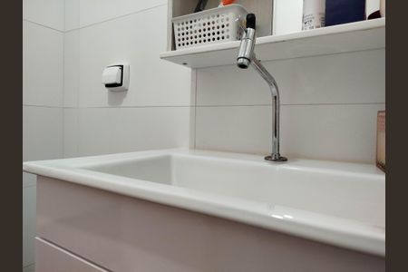 Apartamento à venda com 70m², 3 quartos e 2 vagasBanheiro 2