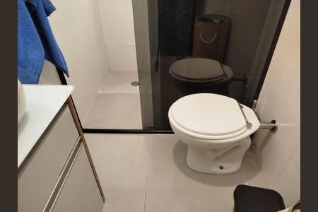 Apartamento à venda com 70m², 3 quartos e 2 vagasBanheiro da Suíte