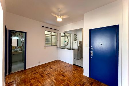 Sala de apartamento para alugar com 1 quarto, 42m² em Centro, Rio de Janeiro