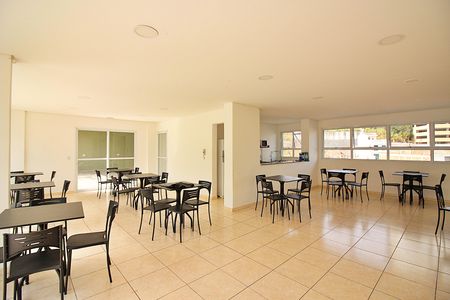 Apartamento à venda com 52m², 2 quartos e 2 vagasÁrea comum - Salão de festas