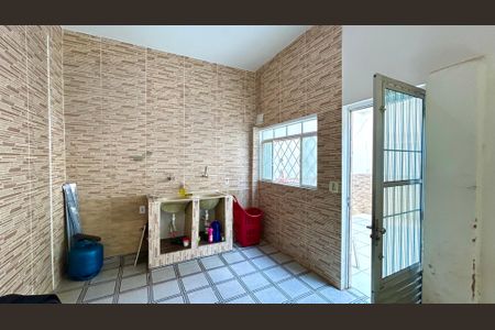 Casa para alugar com 146m², 2 quartos e sem vagaÁrea de Serviço