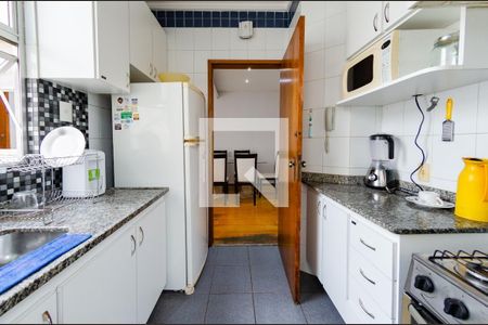 Apartamento para alugar com 62m², 2 quartos e 1 vagaCozinha