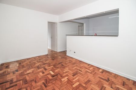 Apartamento para alugar com 80m², 3 quartos e 1 vaga Apartamento para alugar com 80m², 3 quartos e 1 vagaSala