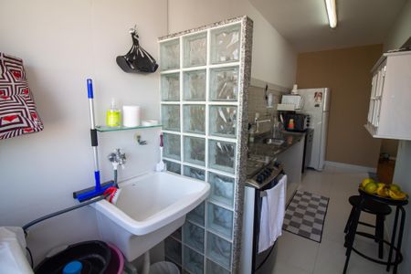 Apartamento à venda com 43m², 1 quarto e 1 vaga Apartamento à venda com 43m², 1 quarto e 1 vagaÁrea de Serviço