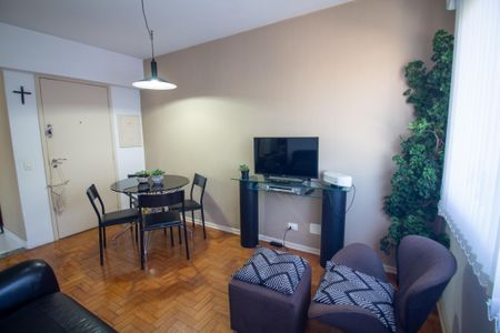 Apartamento à venda com 43m², 1 quarto e 1 vaga Apartamento à venda com 43m², 1 quarto e 1 vagaSala