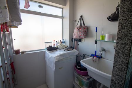 Apartamento à venda com 43m², 1 quarto e 1 vaga Apartamento à venda com 43m², 1 quarto e 1 vagaÁrea de Serviço