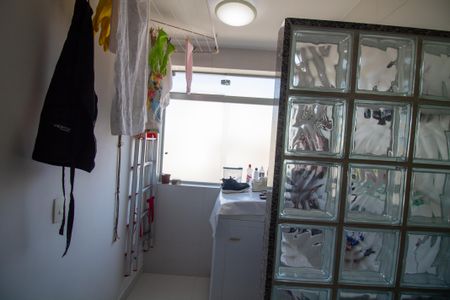 Apartamento à venda com 43m², 1 quarto e 1 vaga Apartamento à venda com 43m², 1 quarto e 1 vagaÁrea de Serviço