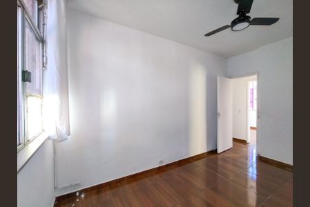 Apartamento à venda com 110m², 3 quartos e 1 vagaQuarto 2