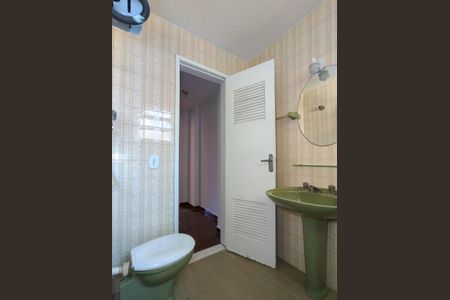 Apartamento à venda com 110m², 3 quartos e 1 vagaBanheiro da Suíte