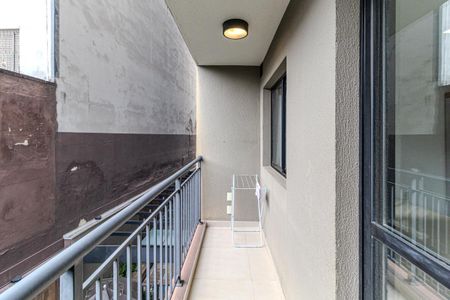 Studio para alugar com 26m², 1 quarto e sem vaga Studio para alugar com 26m², 1 quarto e sem vagaVaranda