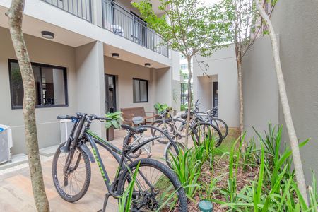 Studio para alugar com 26m², 1 quarto e sem vaga Studio para alugar com 26m², 1 quarto e sem vagaBicicletário