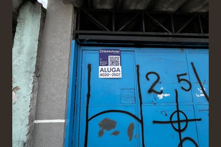 Casa para alugar com 180m², 3 quartos e 1 vagaPlaca