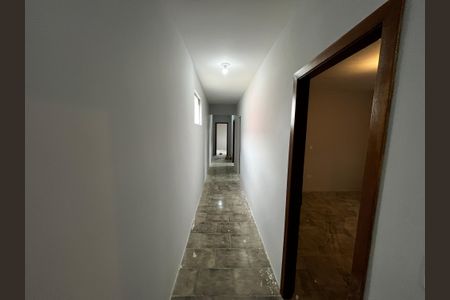 Corredor de casa para alugar com 3 quartos, 180m² em Lauzane Paulista, São Paulo