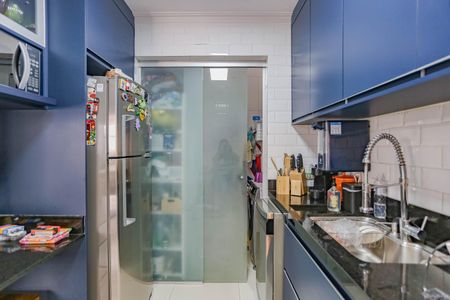 Casa de condomínio à venda com 167m², 3 quartos e 2 vagasCozinha