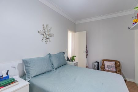 Casa de condomínio à venda com 167m², 3 quartos e 2 vagasSuíte 2