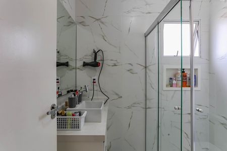 Casa de condomínio à venda com 167m², 3 quartos e 2 vagasBanheiro da Suíte 1