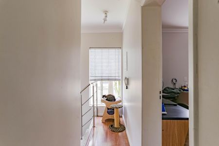 Casa de condomínio à venda com 167m², 3 quartos e 2 vagasCorredor