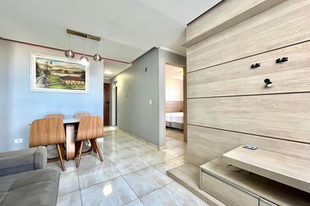 Apartamento para alugar com 55m², 2 quartos e 1 vagaSala