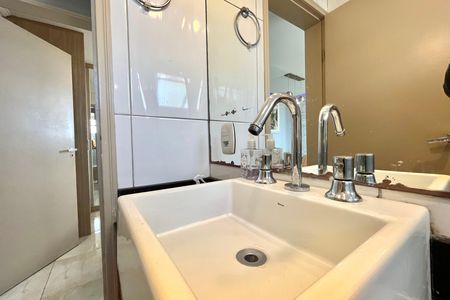 Apartamento para alugar com 55m², 2 quartos e 1 vagaBanheiro