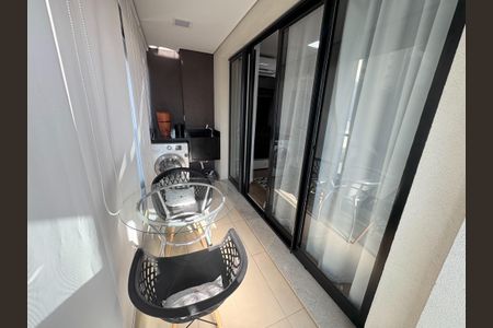 Apartamento para alugar com 38m², 1 quarto e 1 vaga Apartamento para alugar com 38m², 1 quarto e 1 vagaVaranda