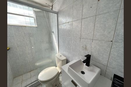 Apartamento para alugar com 58m², 3 quartos e sem vagaBanheiro