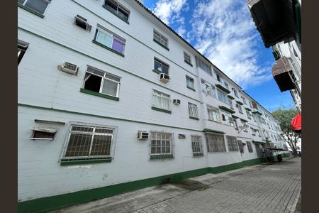 Apartamento para alugar com 58m², 3 quartos e sem vagaFachada + plaquinha