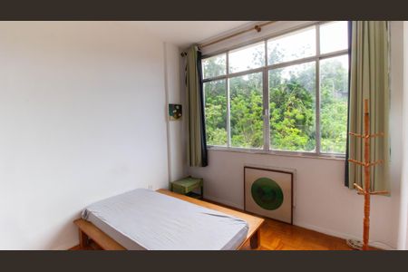 Quarto de apartamento para alugar com 1 quarto, 54m² em São Francisco, Niterói