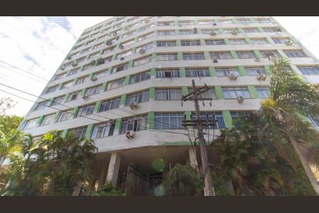 Apartamento para alugar com 54m², 1 quarto e sem vaga Apartamento para alugar com 54m², 1 quarto e sem vagaFachada