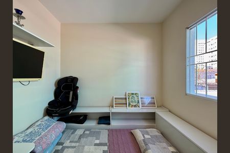 Casa à venda com 174m², 3 quartos e 2 vagas Casa à venda com 174m², 3 quartos e 2 vagasQuarto