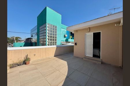 Casa à venda com 174m², 3 quartos e 2 vagas Casa à venda com 174m², 3 quartos e 2 vagasVaranda Quarto 2