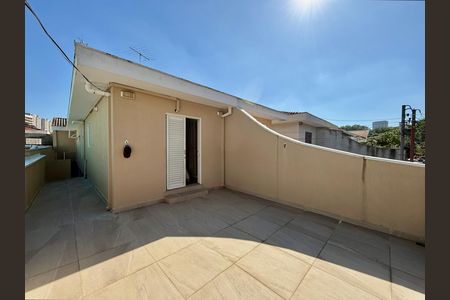 Casa à venda com 174m², 3 quartos e 2 vagas Casa à venda com 174m², 3 quartos e 2 vagasVaranda Quarto 2