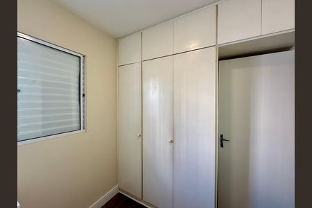 Casa à venda com 174m², 3 quartos e 2 vagas Casa à venda com 174m², 3 quartos e 2 vagasQuarto