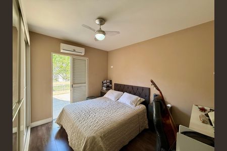 Casa à venda com 174m², 3 quartos e 2 vagas Casa à venda com 174m², 3 quartos e 2 vagasQuarto 2
