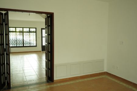 Sala 2 de casa para alugar com 3 quartos, 160m² em Cidade Mãe do Céu, São Paulo