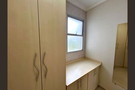 Apartamento para alugar com 67m², 2 quartos e 1 vagaCloset da suíte