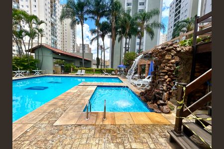 Apartamento para alugar com 67m², 2 quartos e 1 vagaÁrea comum - Piscina