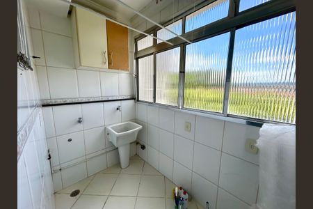 Apartamento para alugar com 67m², 2 quartos e 1 vagaÁrea de Serviço