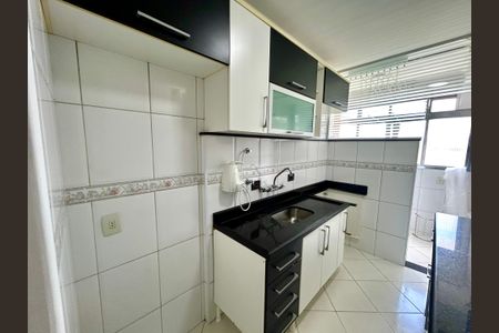 Apartamento para alugar com 67m², 2 quartos e 1 vagaCozinha